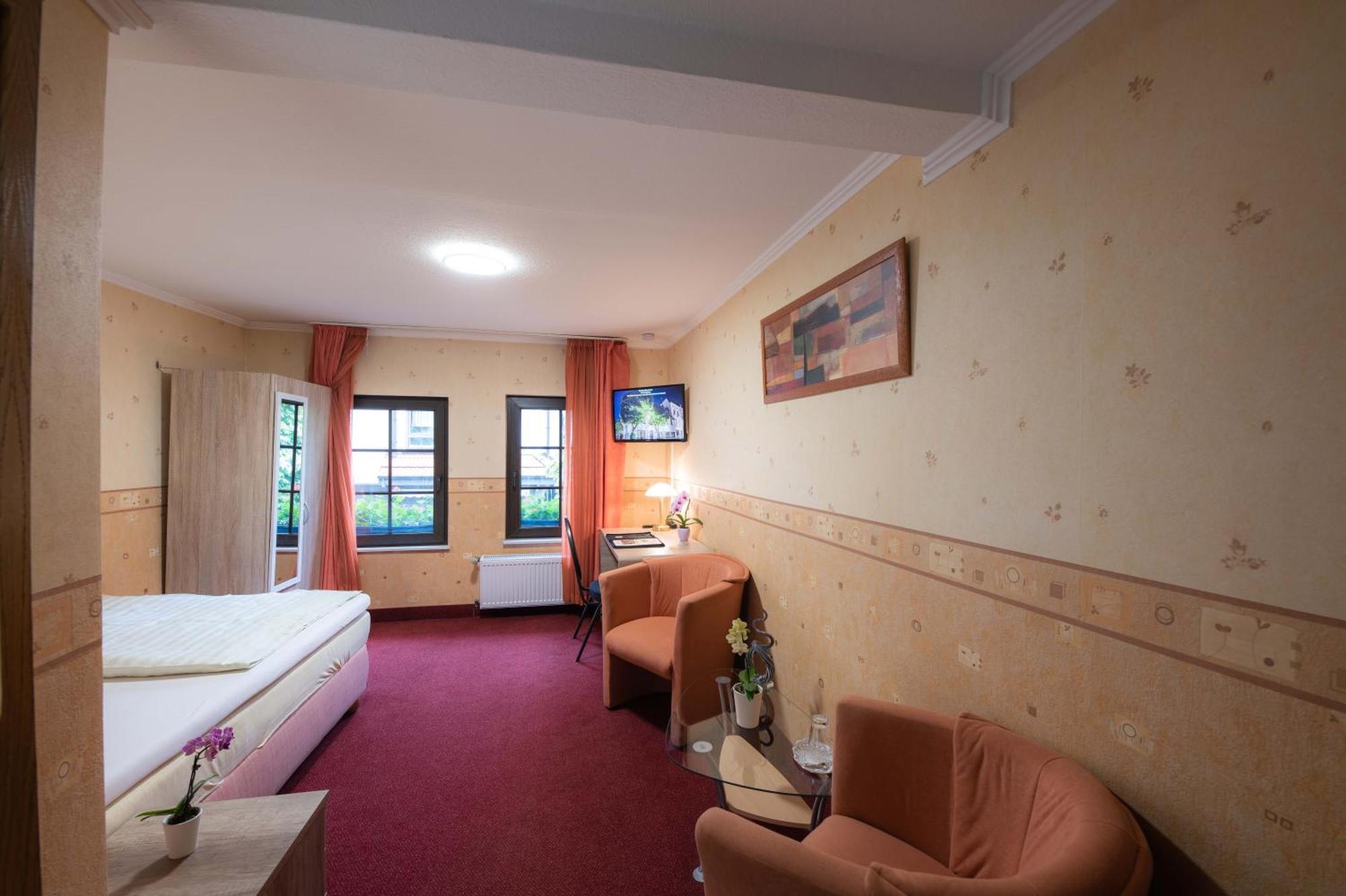 Hotel Am Rathaus Menden Dış mekan fotoğraf